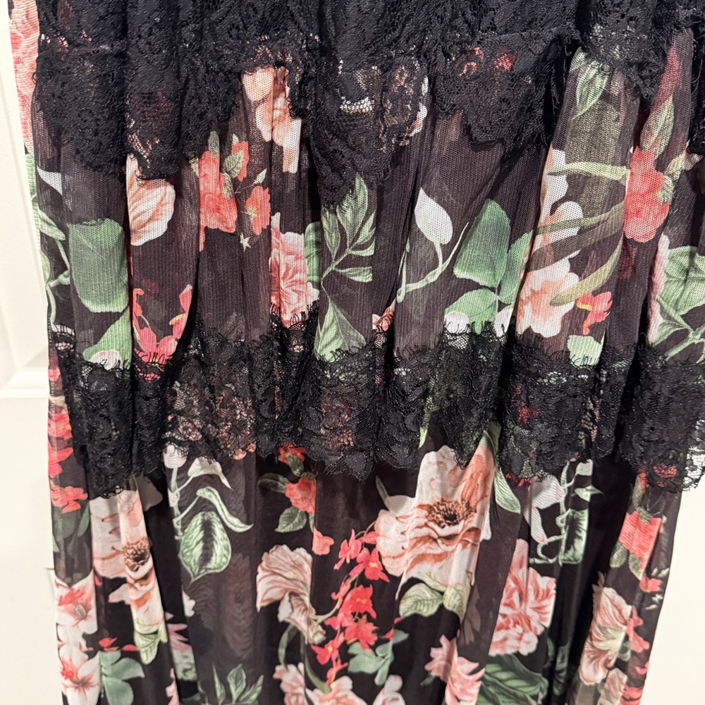Elegant Black Floral Maxi Skirt - Picture 14 of 14